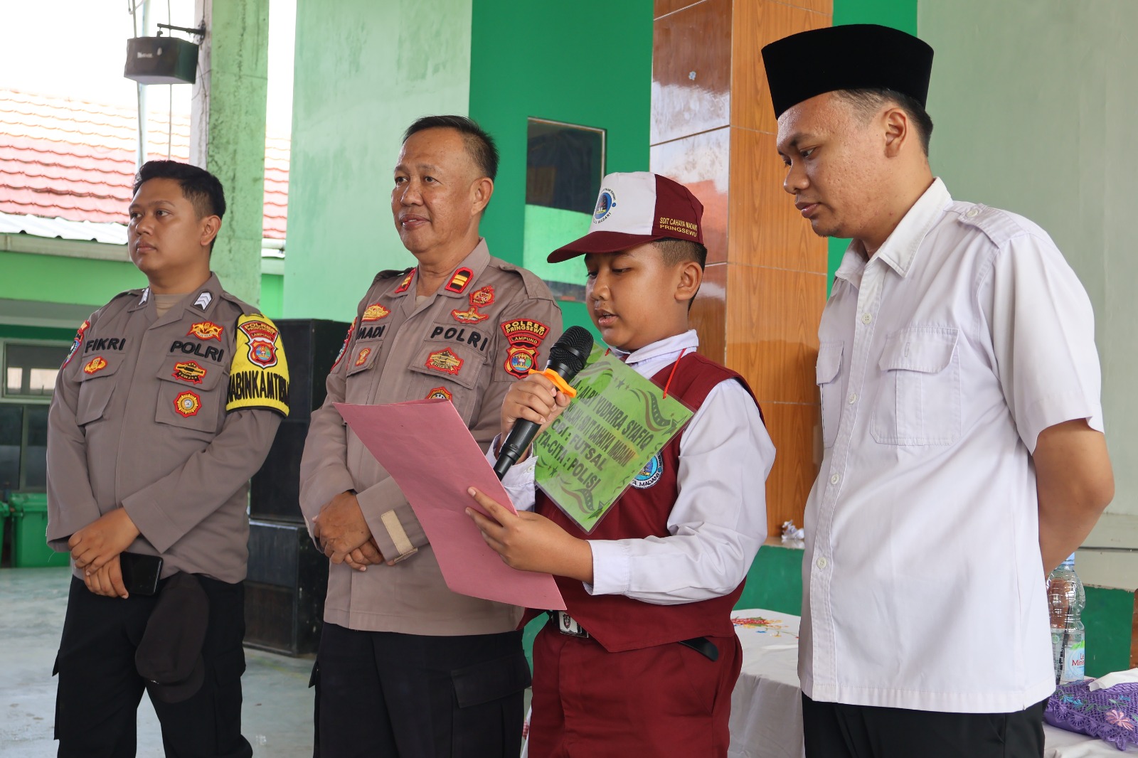 Polsek Pringsewu Berikan Pembinaan Karakter kepada Peserta MATAMUDA MTsN 1 Pringsewu