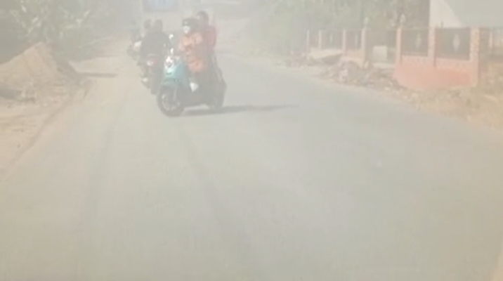 Diduga Abaikan Pengendalian Debu, Proyek Jalan Pringsewu–Kalirejo Dikeluhkan Warga; DLH, Dinkes dan PUPR Diminta Turun Tangan