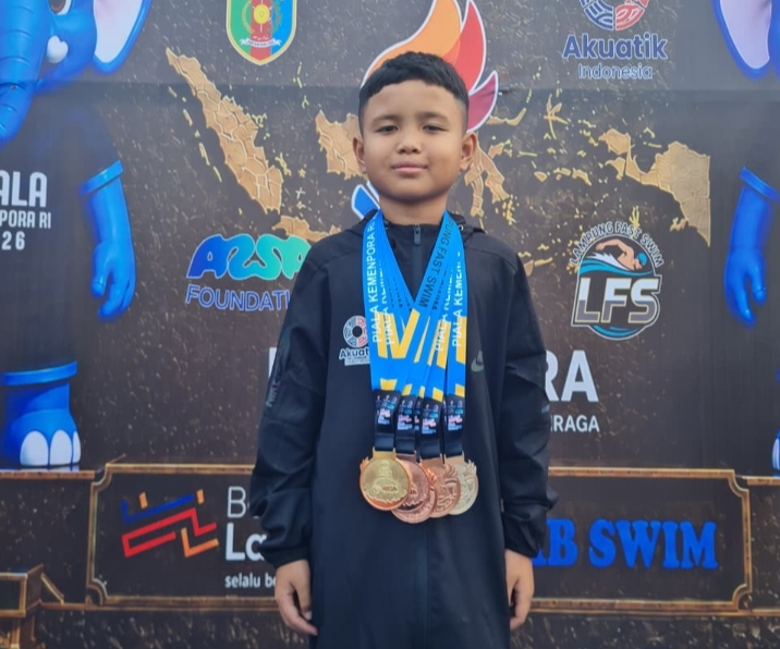 Alfy, Perenang Cilik Asal OKU Timur Borong 6 Medali di Kejuaraan Renang Piala Kemenpora RI 2026