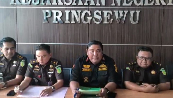 Kejari Pringsewu Tahan Dua Tersangka Korupsi Pendataan PBB, Negara Rugi Rp1,1 Miliar