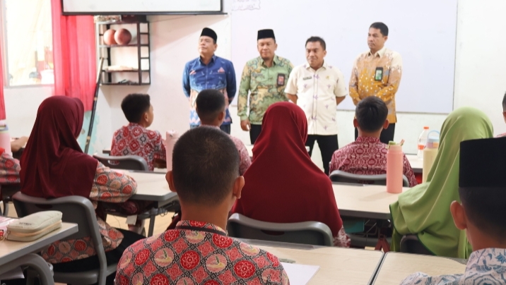 Kankemenag Pringsewu Monitoring MATAMUDA di MTsN 1, Dorong Siswa Berkarakter dan Berprestasi