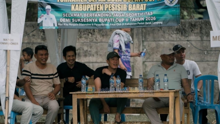 Bupati Dedi Irawan Beri Semangat Pemain Babak Knockout Bupati CUP II 2026 Berlangsung Sengit.    