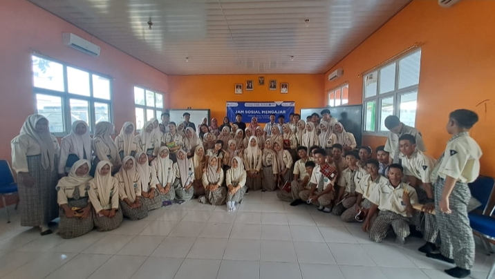 FIFGROUP Gelar Edukasi Literasi Keuangan bagi Pelajar Tulang Bawang, Dukung SDGs Pendidikan Berkualitas