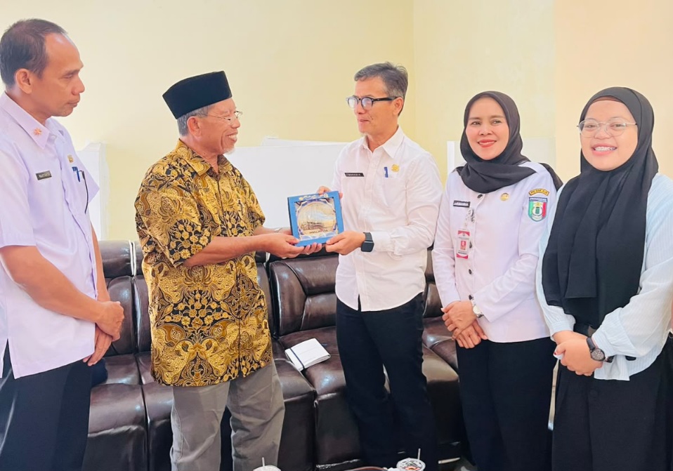 Lewat Radio Rapemda Pringsewu, Pengerusi Koperasi Masjid Malaysia Tertarik Mocaf
