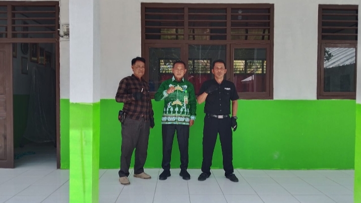 Revitalisasi SD Negeri 63 Krui Capai 80 Persen, Warga Apresiasi Kepemimpinan Kepala Sekolah