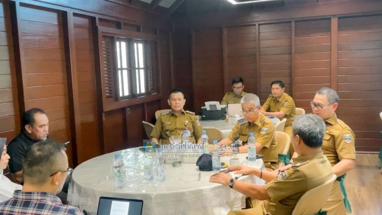 Usaha Tambak Di Pesisir Barat Terus Dikembangkan Pemkab Tekankan Legalitas Dan Lingkungan.    
