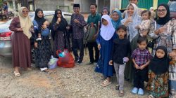 Kepala Pekon Bandung Baru Selamet Riyadi Berangkat Umrah Bersama Istri, Diantar Keluarga Besar hingga Anak Cucu