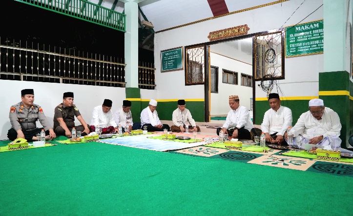 Sambut Hari Santri 2026, Pemkab Pringsewu Gelar Istighotsah Di Makam KH.Ghalib