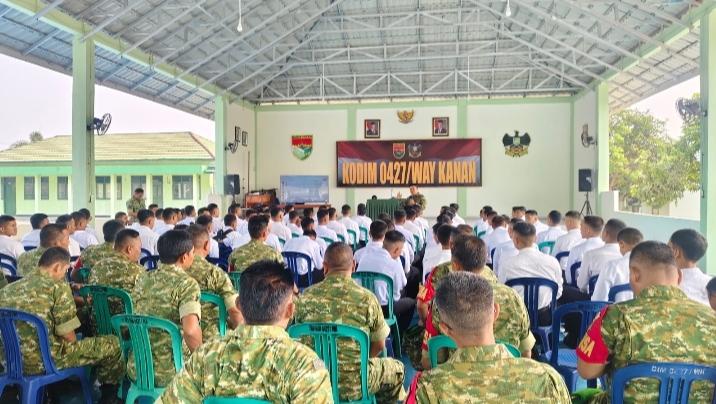 Dandim 0427/Way Kanan Berikan Pembekalan Rekrutmen TNI AD, Siapkan Generasi Muda Menjadi Prajurit Profesional