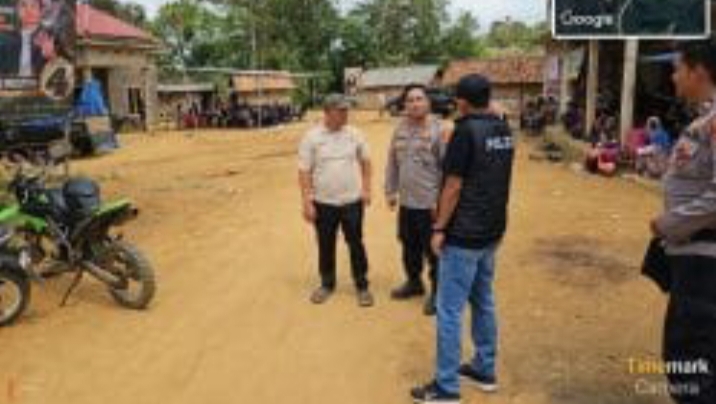 Kapolsek Ngaras Turun Langsung Pantau Kampanye di Pekon Rajabasa, Pastikan Pilratin Berjalan Kondusif